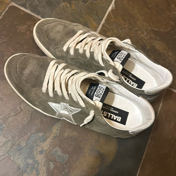 Goldengoose ‘BALLSTAR’ is green suede with metallic details size 42 - Picture 4 of 14